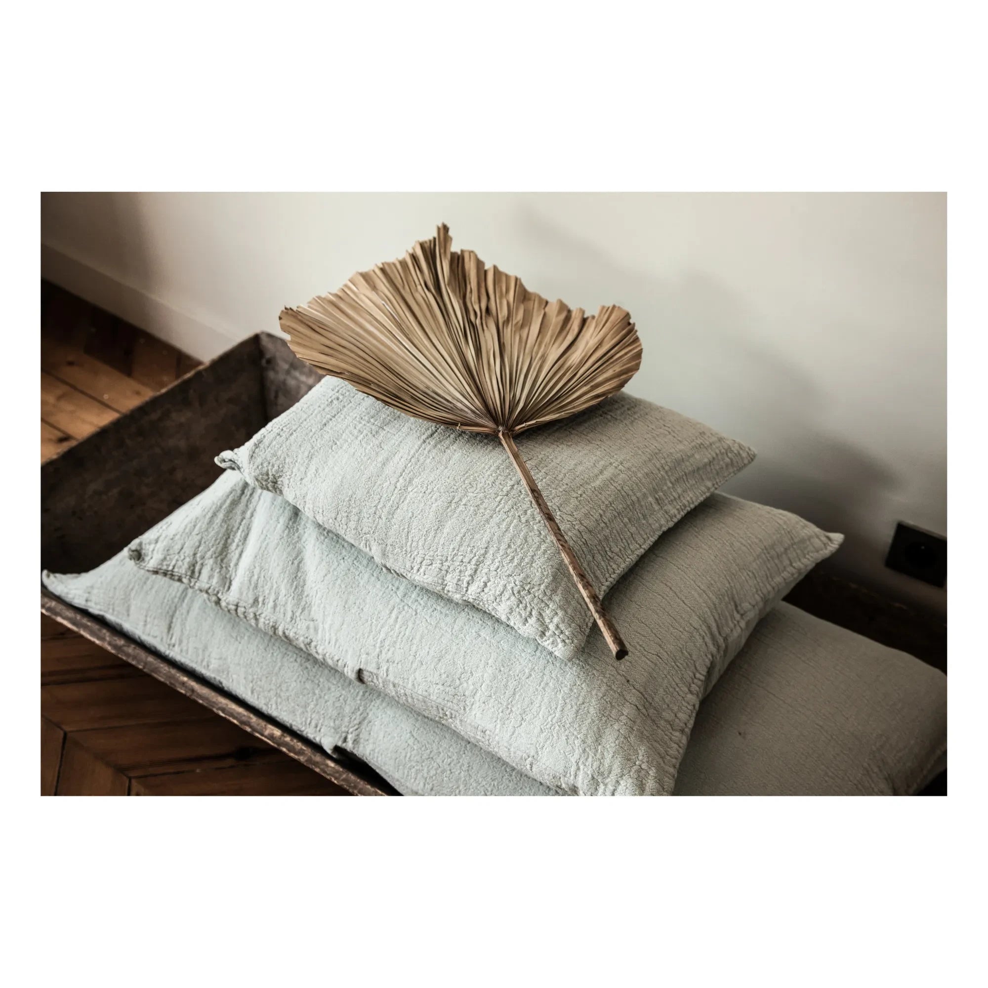 Autumn - Organic Cotton Jacquard Cushion | Forest Green