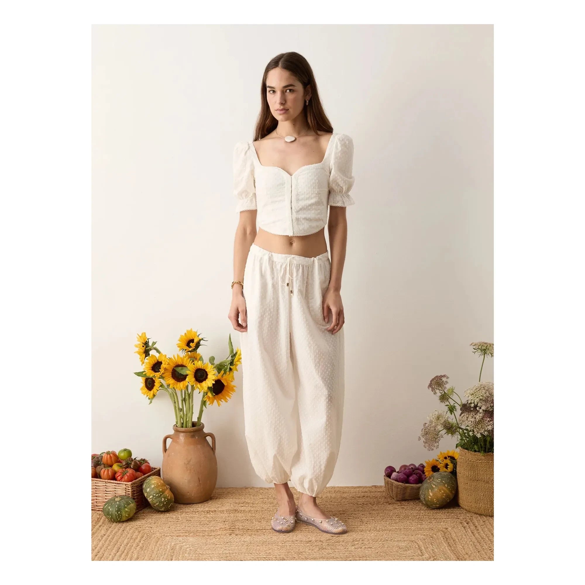 Boteh - Balloon Serenia Cotton Pants | White