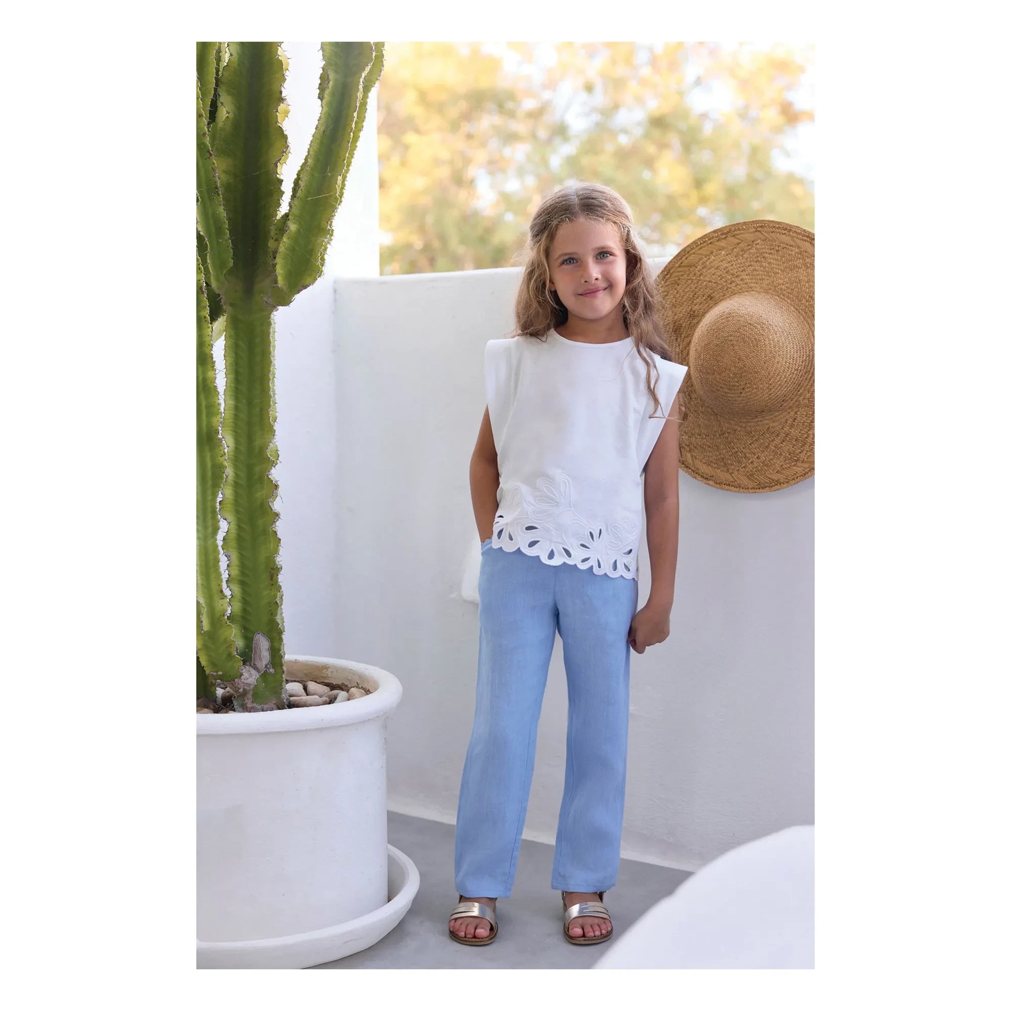 Tartine et Chocolat - Linen Ruffle Pants with Pockets | Light blue