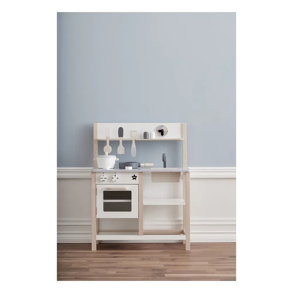 Kid's Concept - Wooden Kitchen