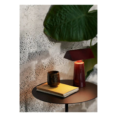 & Tradition - Caret MF1 Portable Lamp | Burgundy
