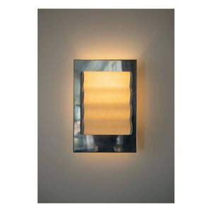 Violaine d'Harcourt - Frame Wave Wall Lamp | Silver