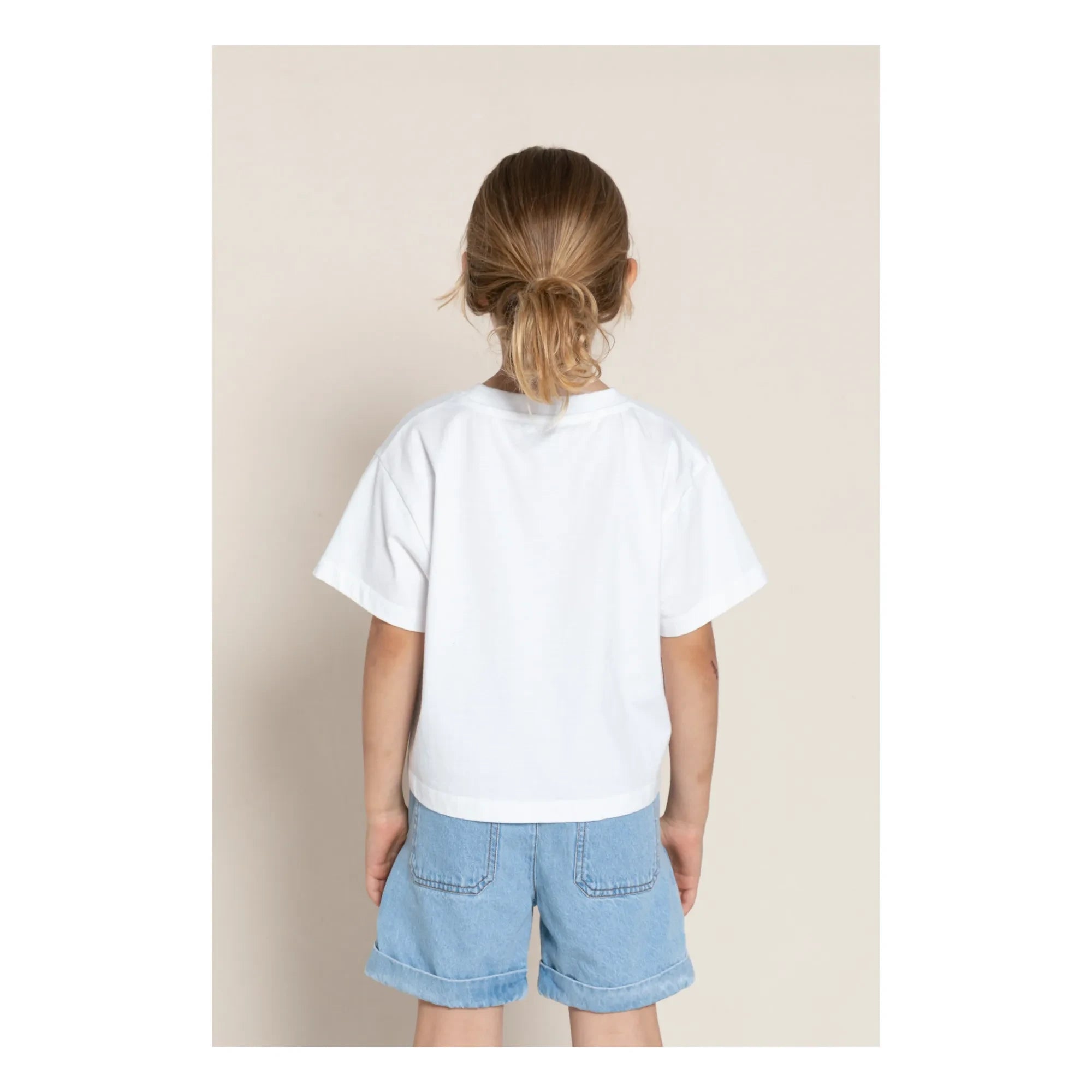 Finger in the nose - Oversized Cropped Organic Cotton T-Shirt | White