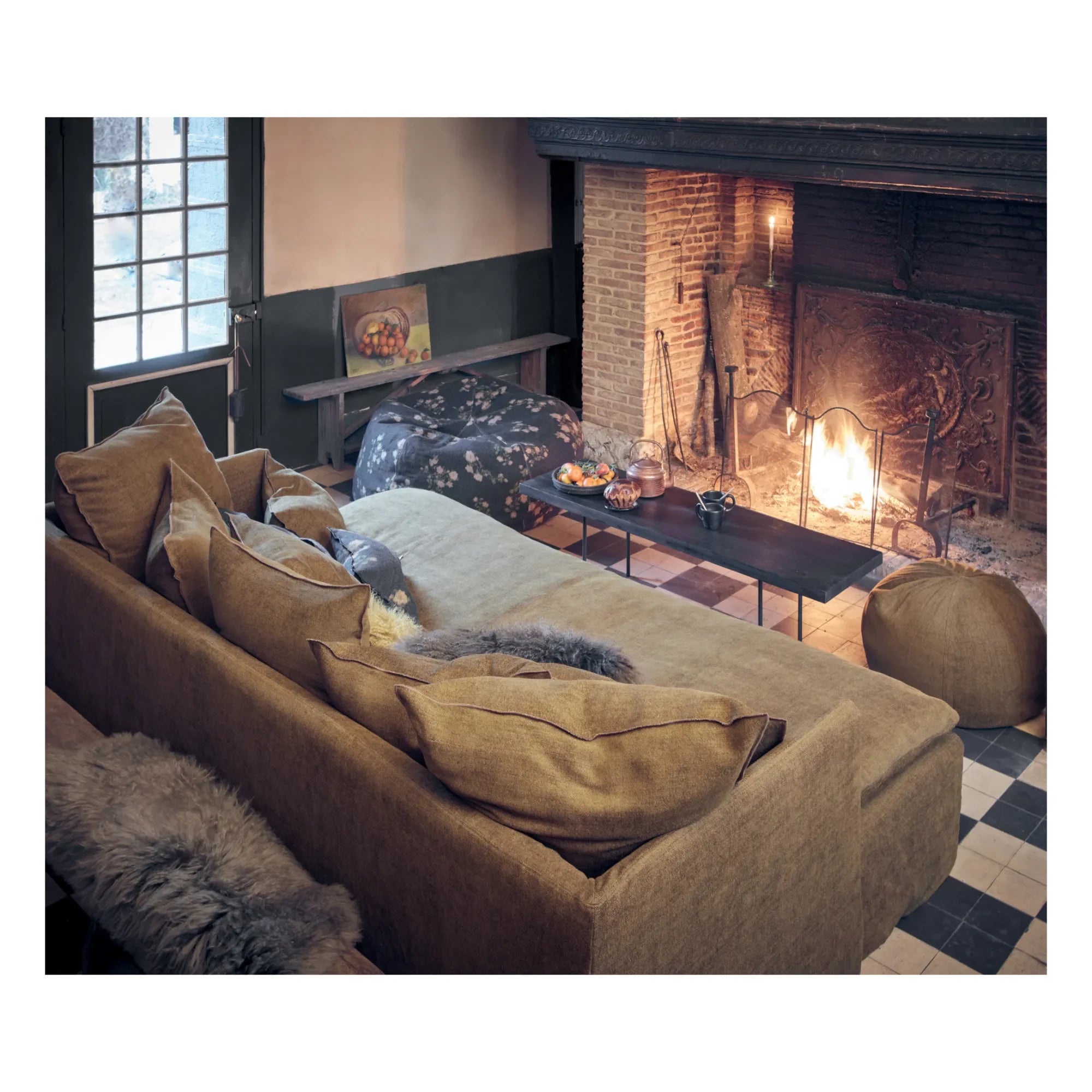 Maison de Vacances - Long Rectangular Burnt Wood Side Table | Black