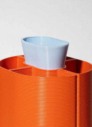 Warren & Laëtitia - Henri Pen Holder | Orange