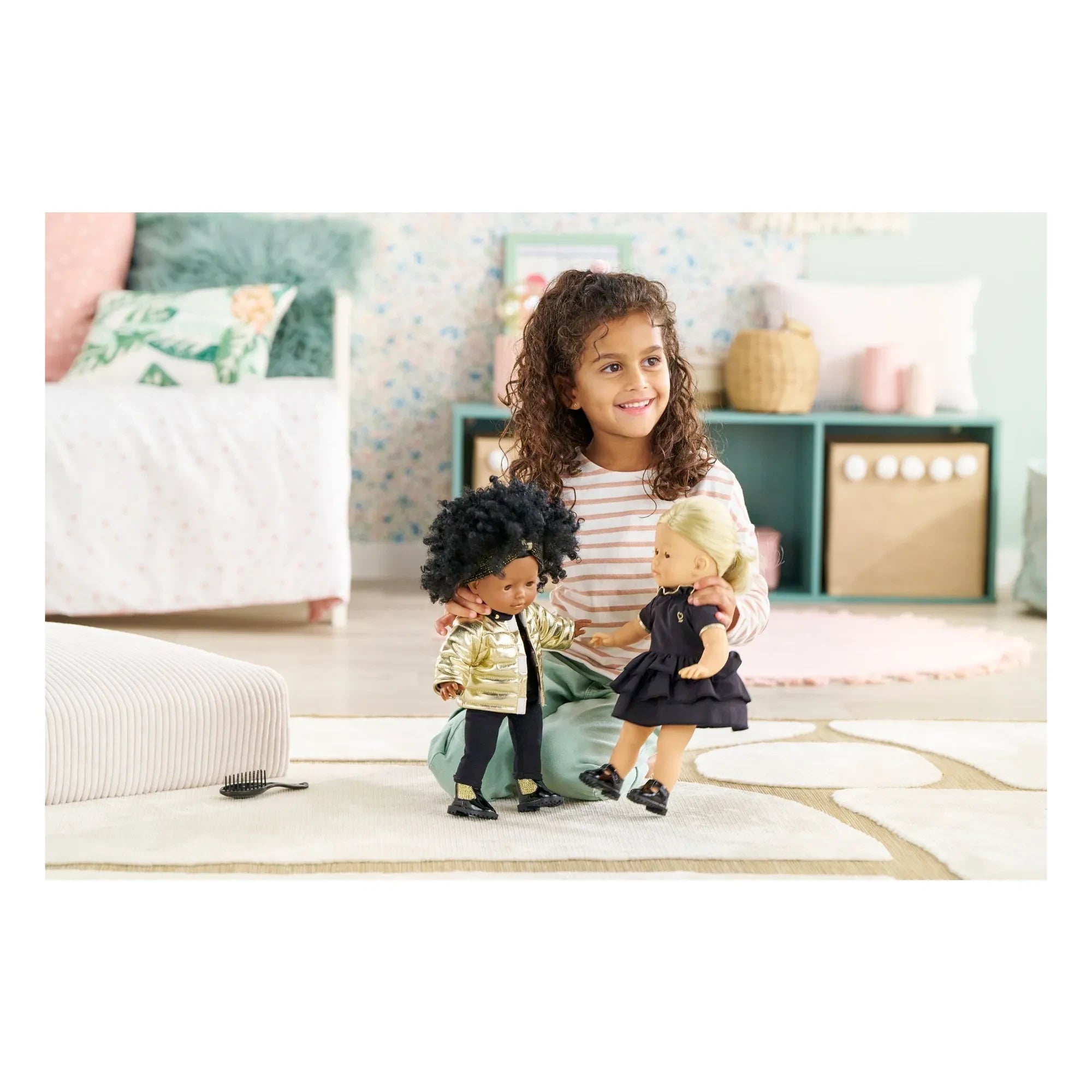 Corolle - Sewing Kit for 36 cm Doll with Jacket and Accessories | Gold