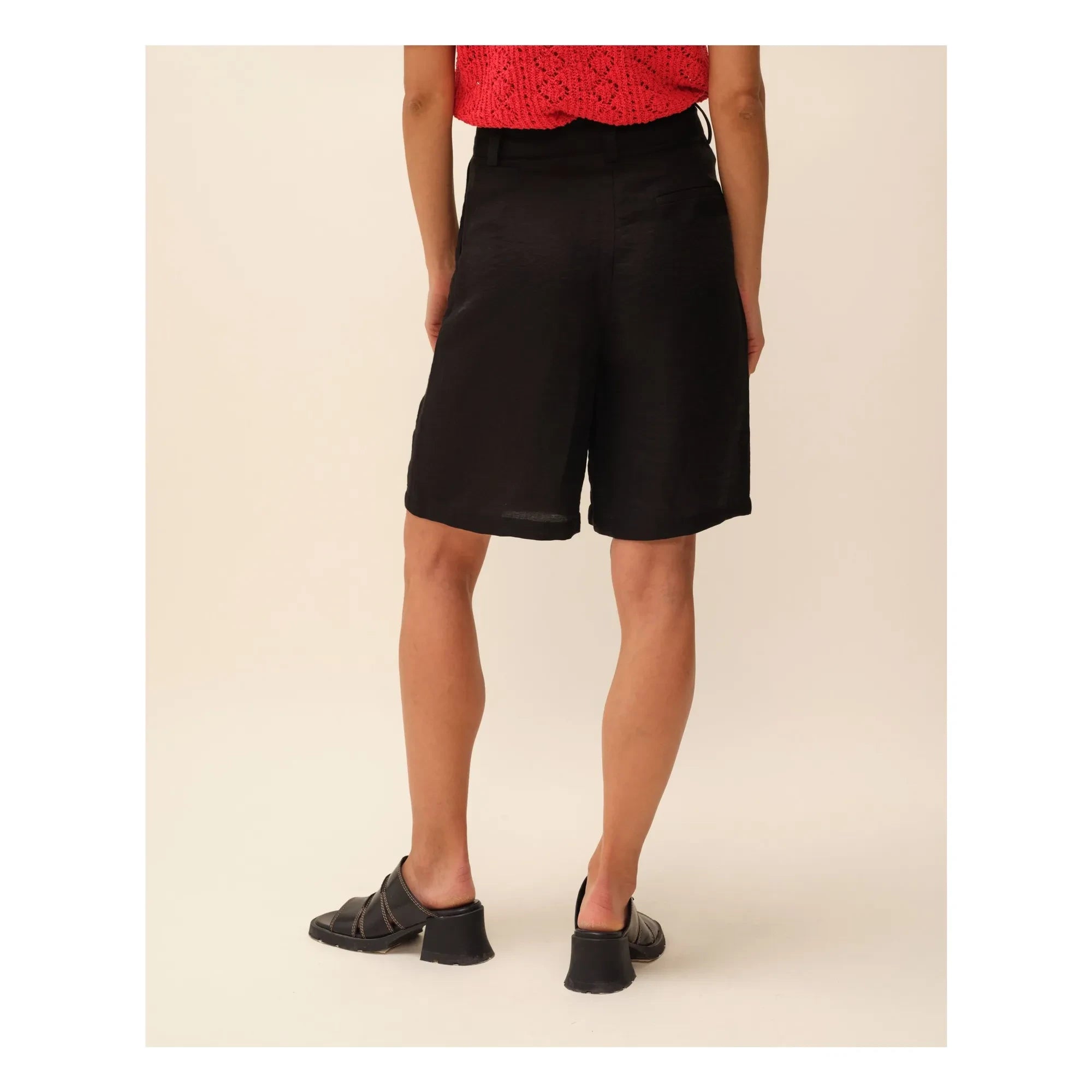Nitah - Myriam Bermuda Shorts | Black