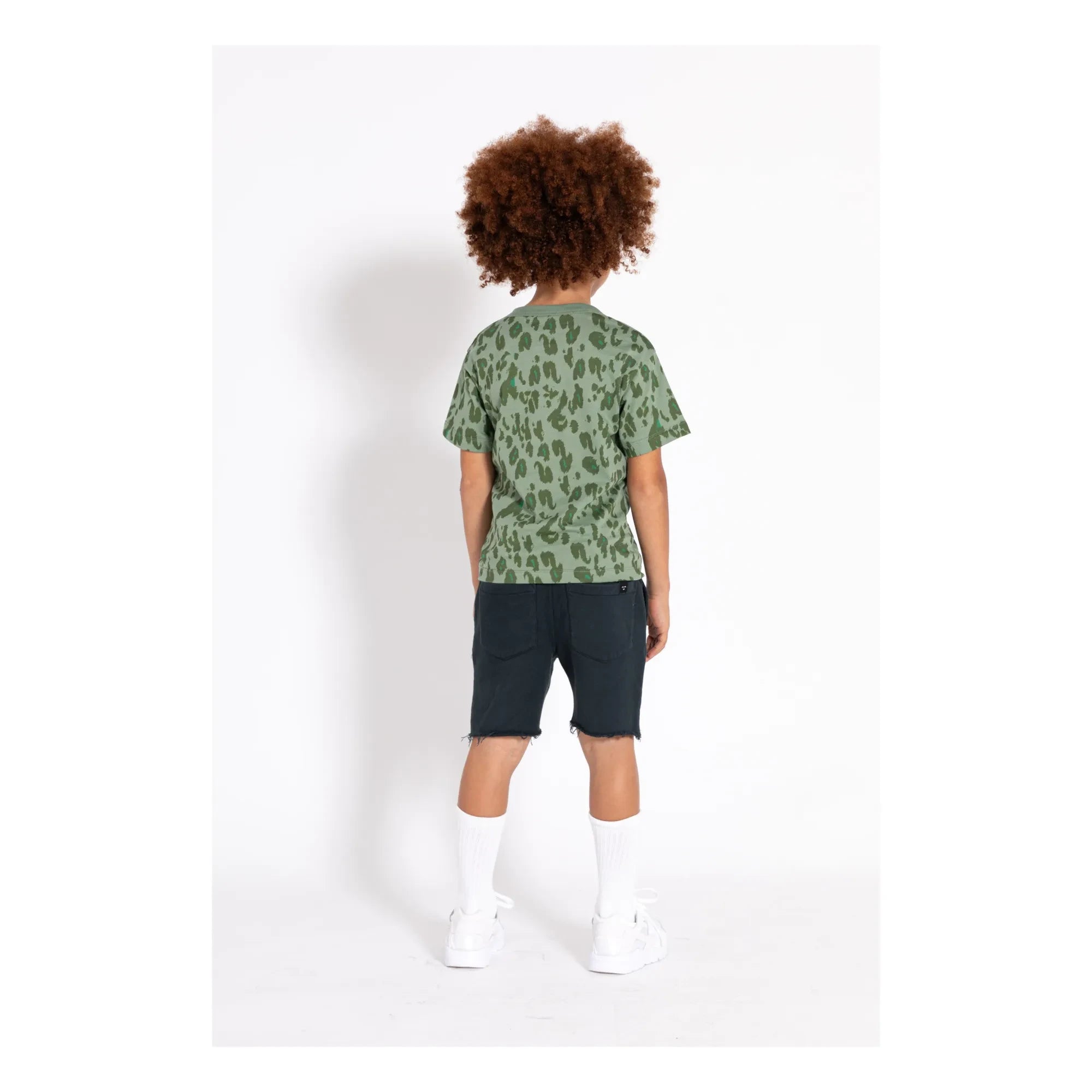 Finger in the Nose - Yard Bermuda Shorts | Black