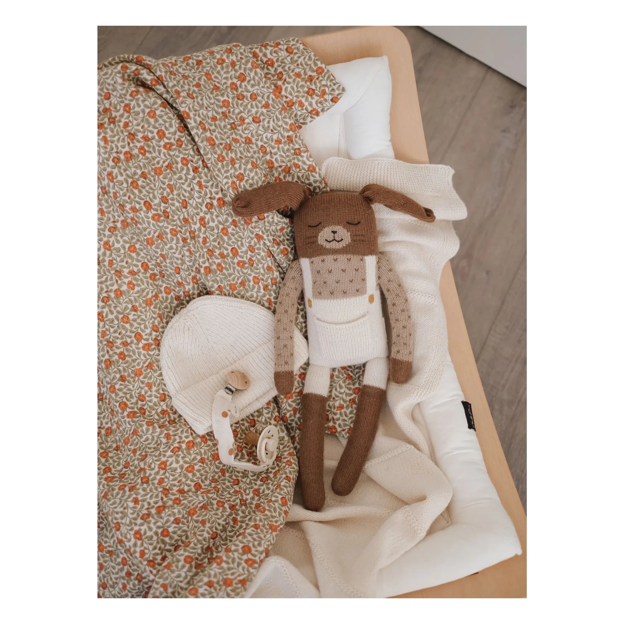 Main Sauvage - Quicy Tree Diaper