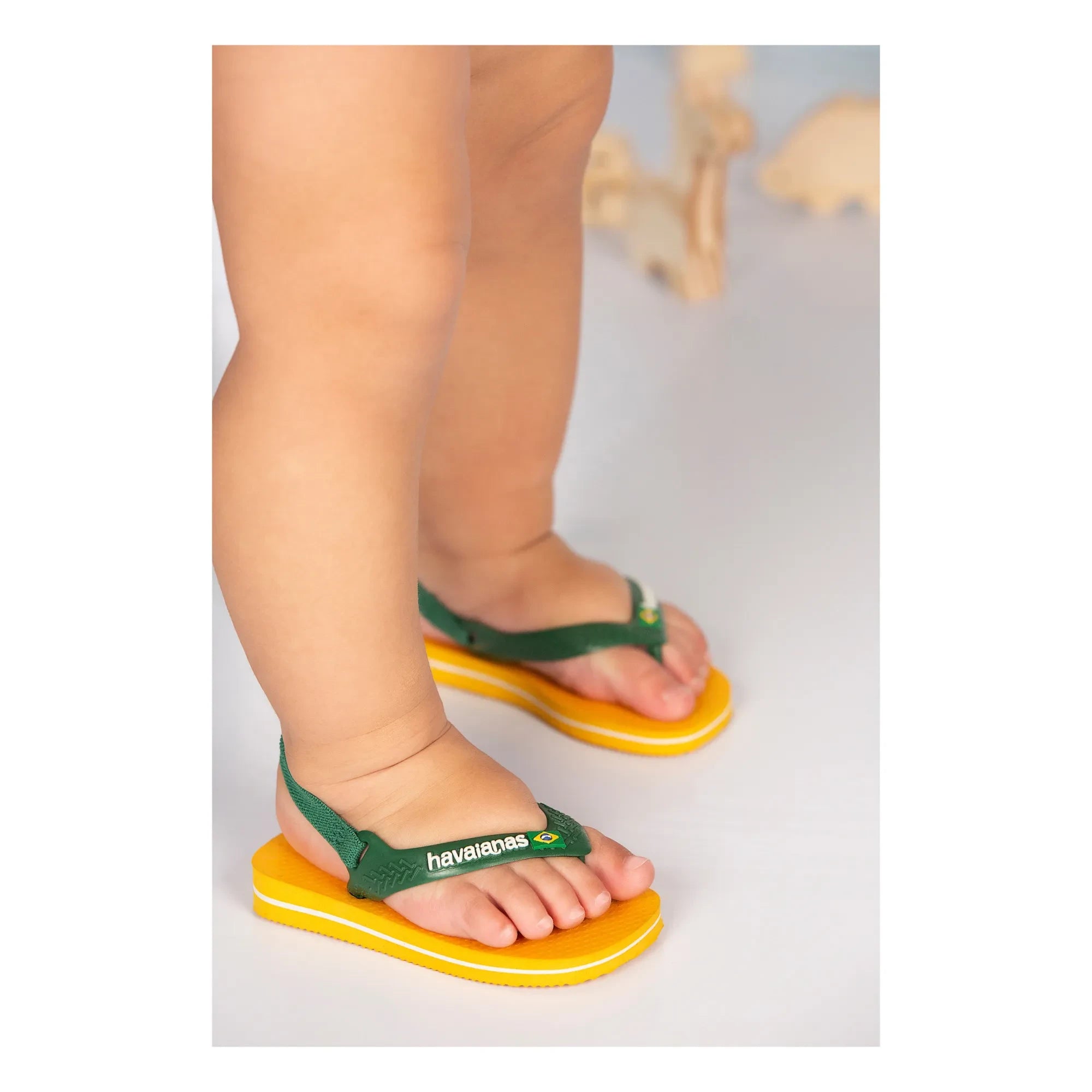 Havaianas - Baby Brasil Logo Flip-Flops | Yellow