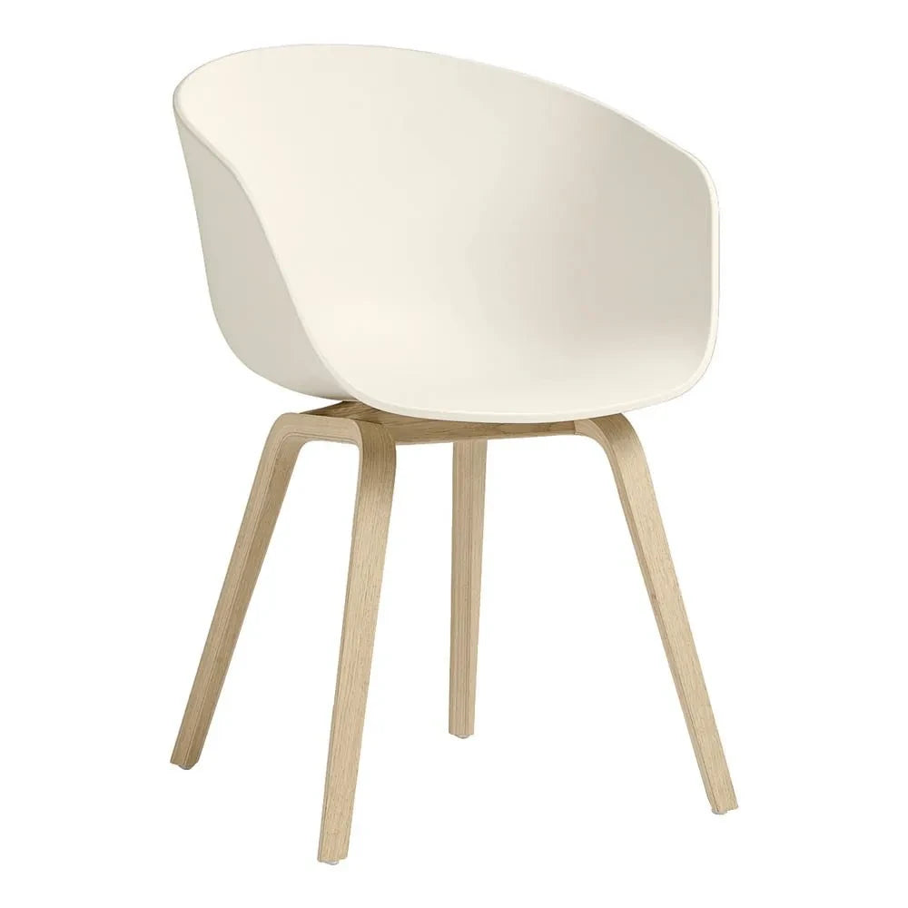 Hay - AAC 22 Chair, Oak Base, Hee Welling | Cream