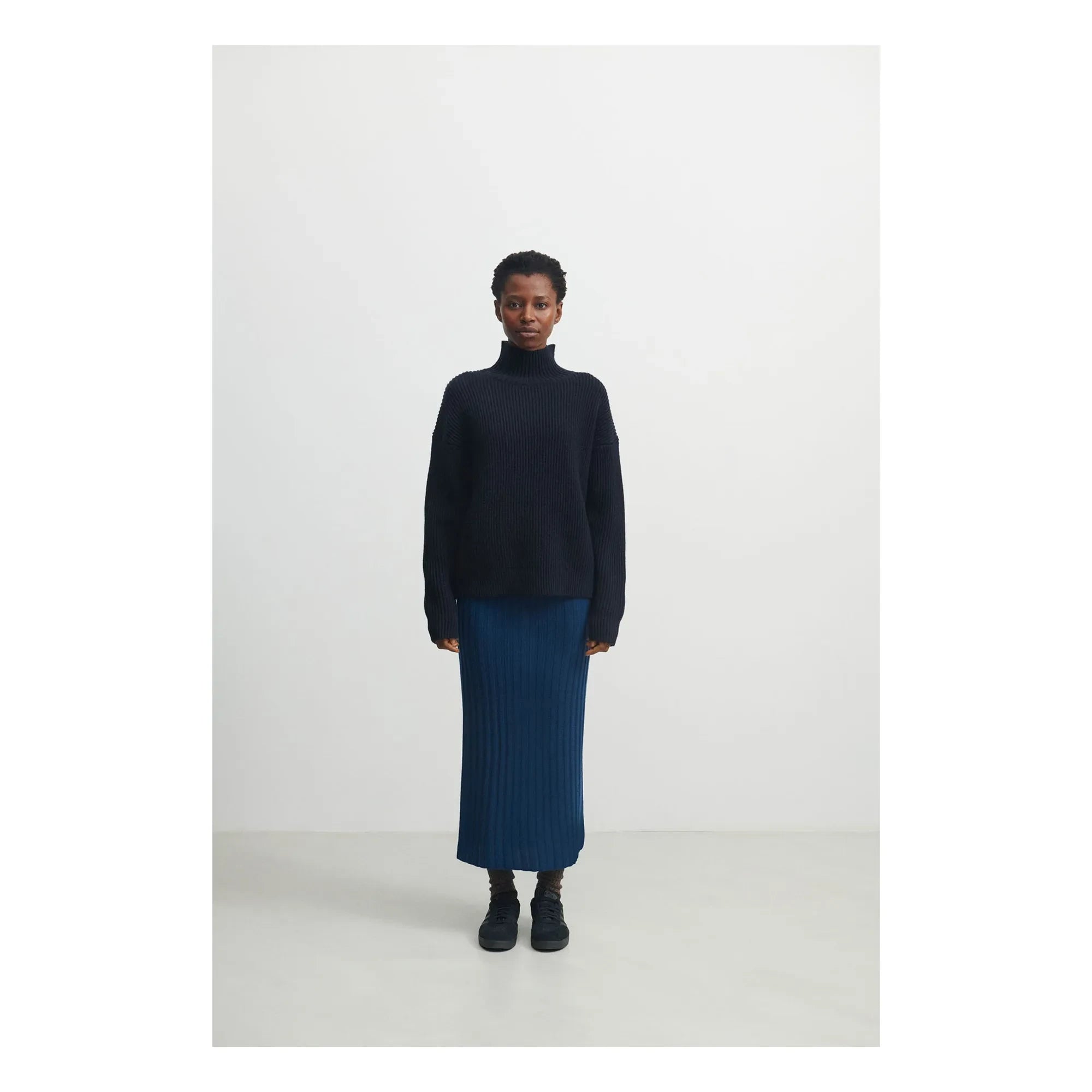 FUB - Raw Wool Sweater - Women's Collection | Navy