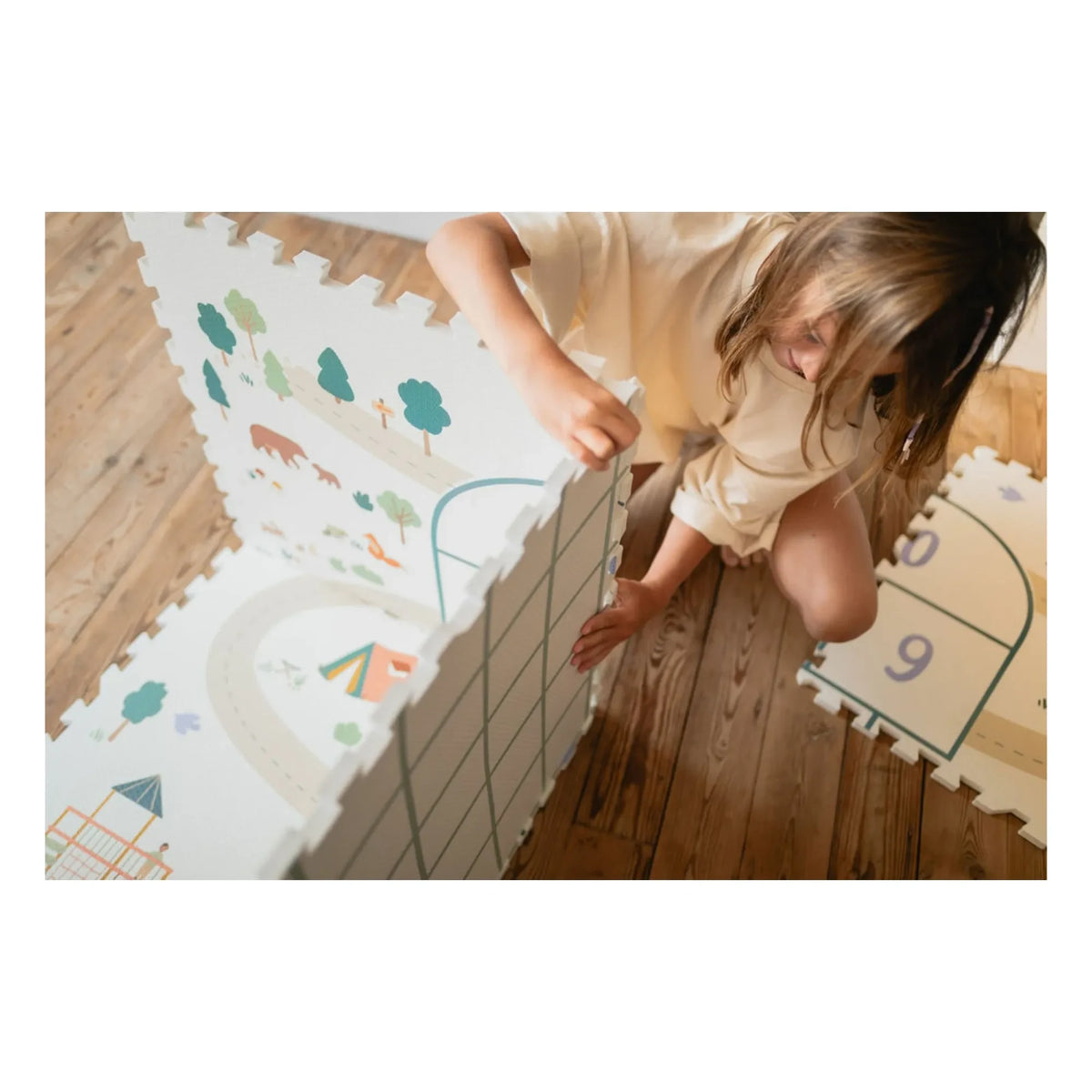 Play and Go - Tiloo modular play mat - Hopscotch