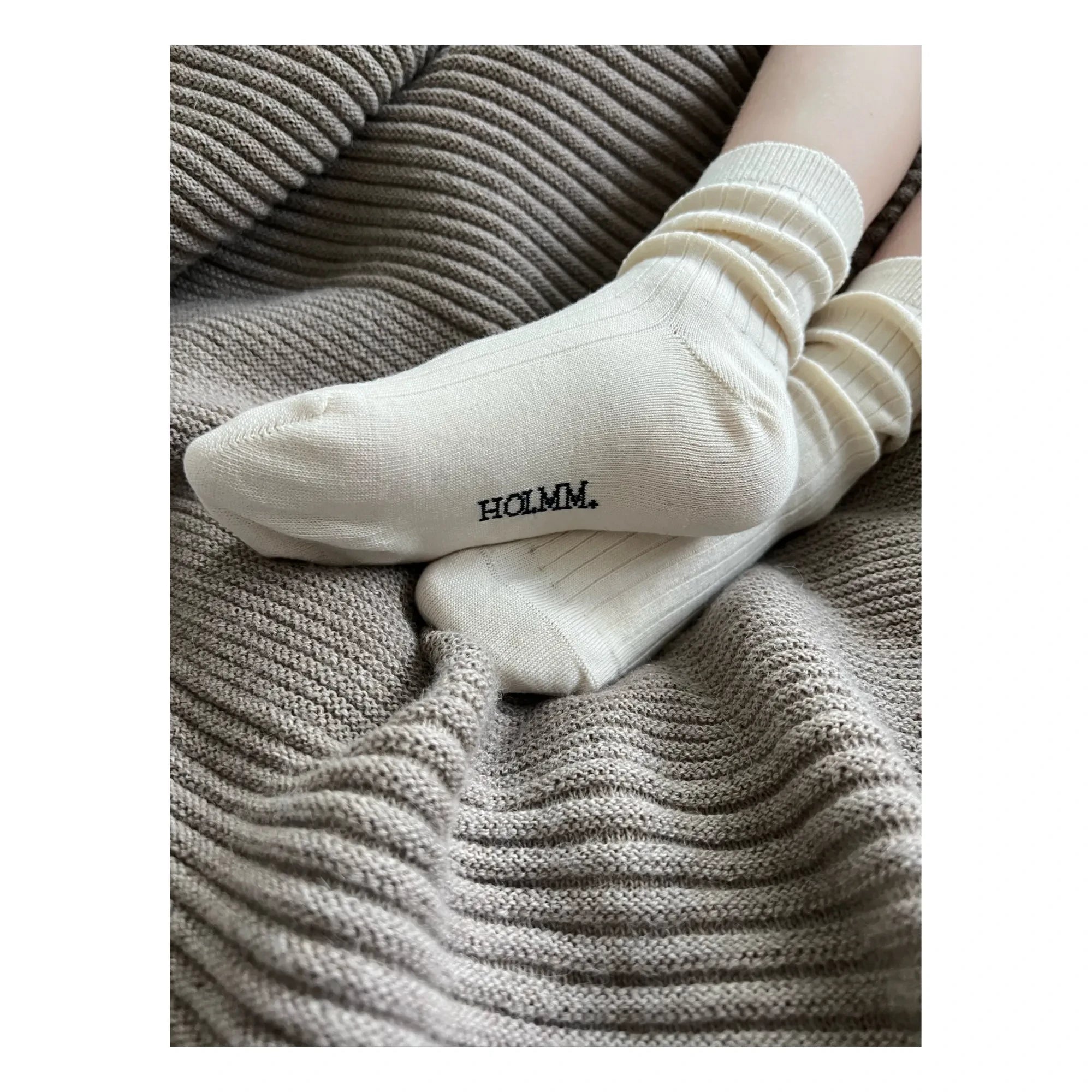 Holmm - Max Open Knit Cashmere Socks | Cream
