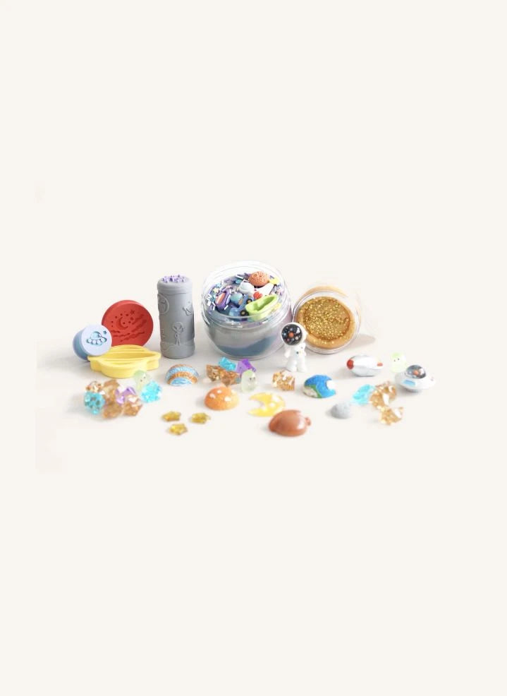 Invitation to Imagine - Surprise Play Dough Activity Set - Space