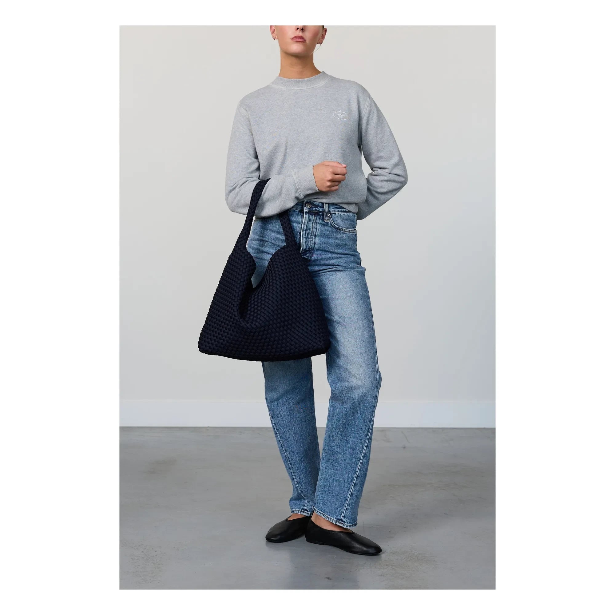 Marrea - Marrea Large Bucket Bag | Night Blue