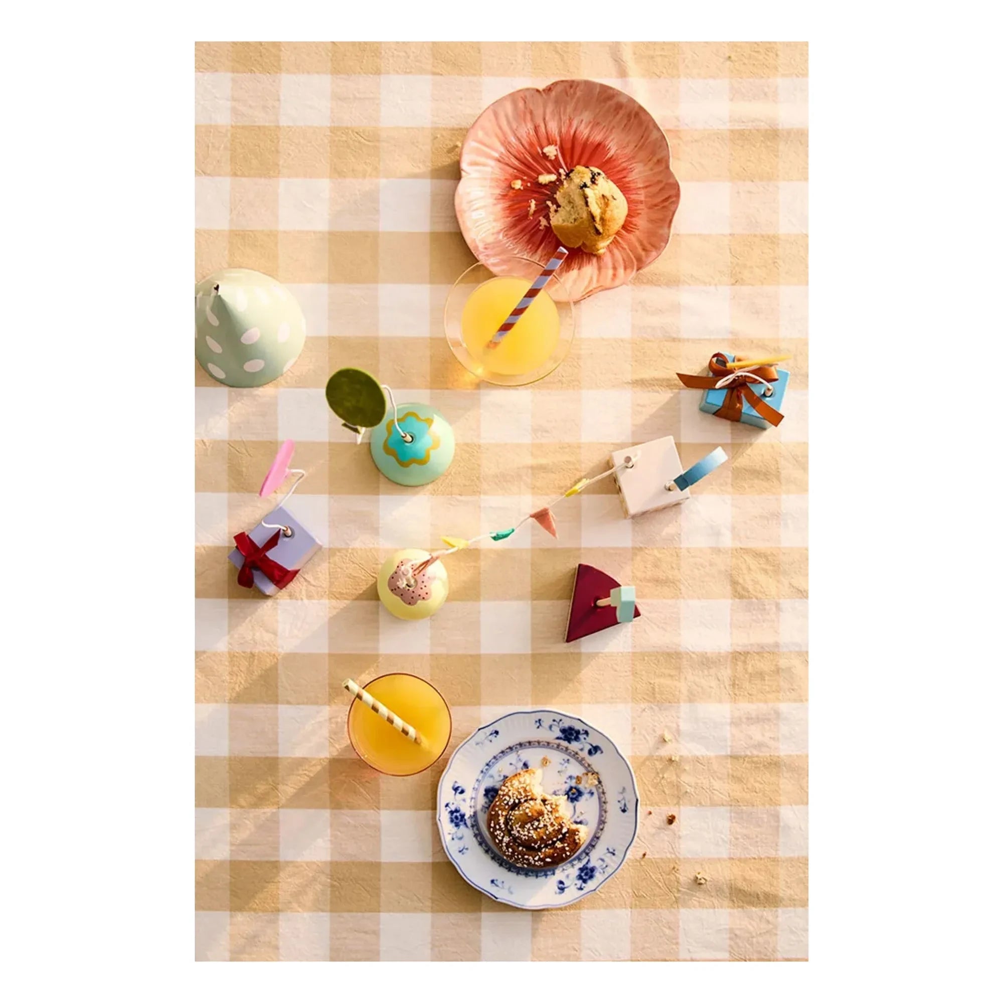 Kid's Concept - Birthday Party Table Decorations