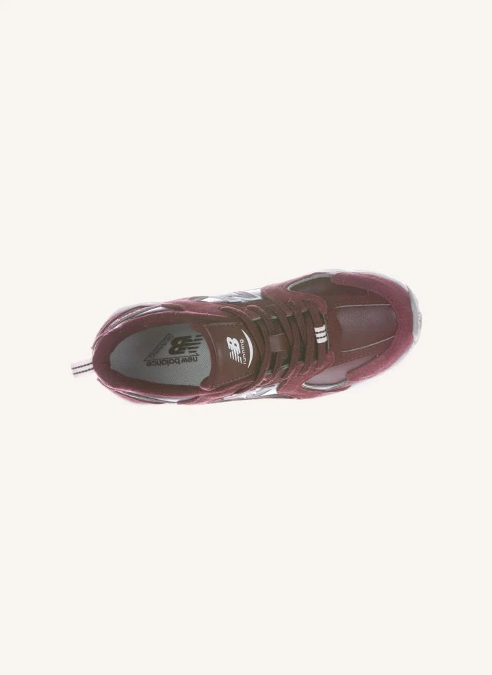 New Balance - Elastic Laced Sneakers 530 | Burgundy