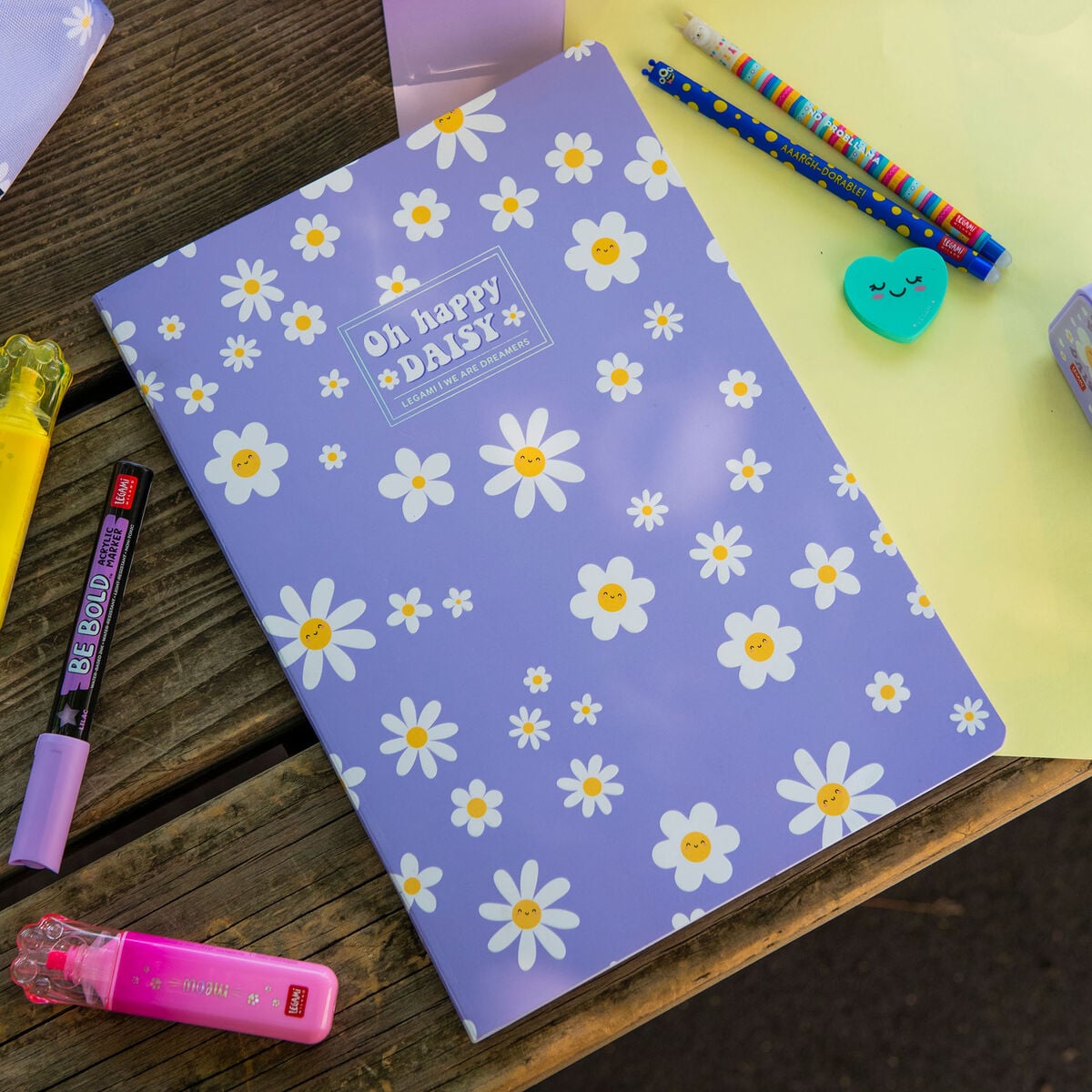 Legami - Exercise Book - A4 Notebook - 4 mm Squared - Daisy