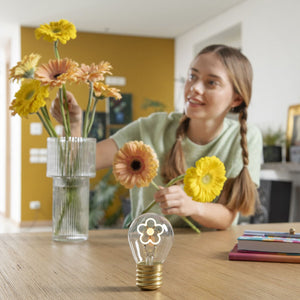 Legami - Dekoratif Lightbulb-Shaped Table Lamp - Daisy - Bulb Fiction