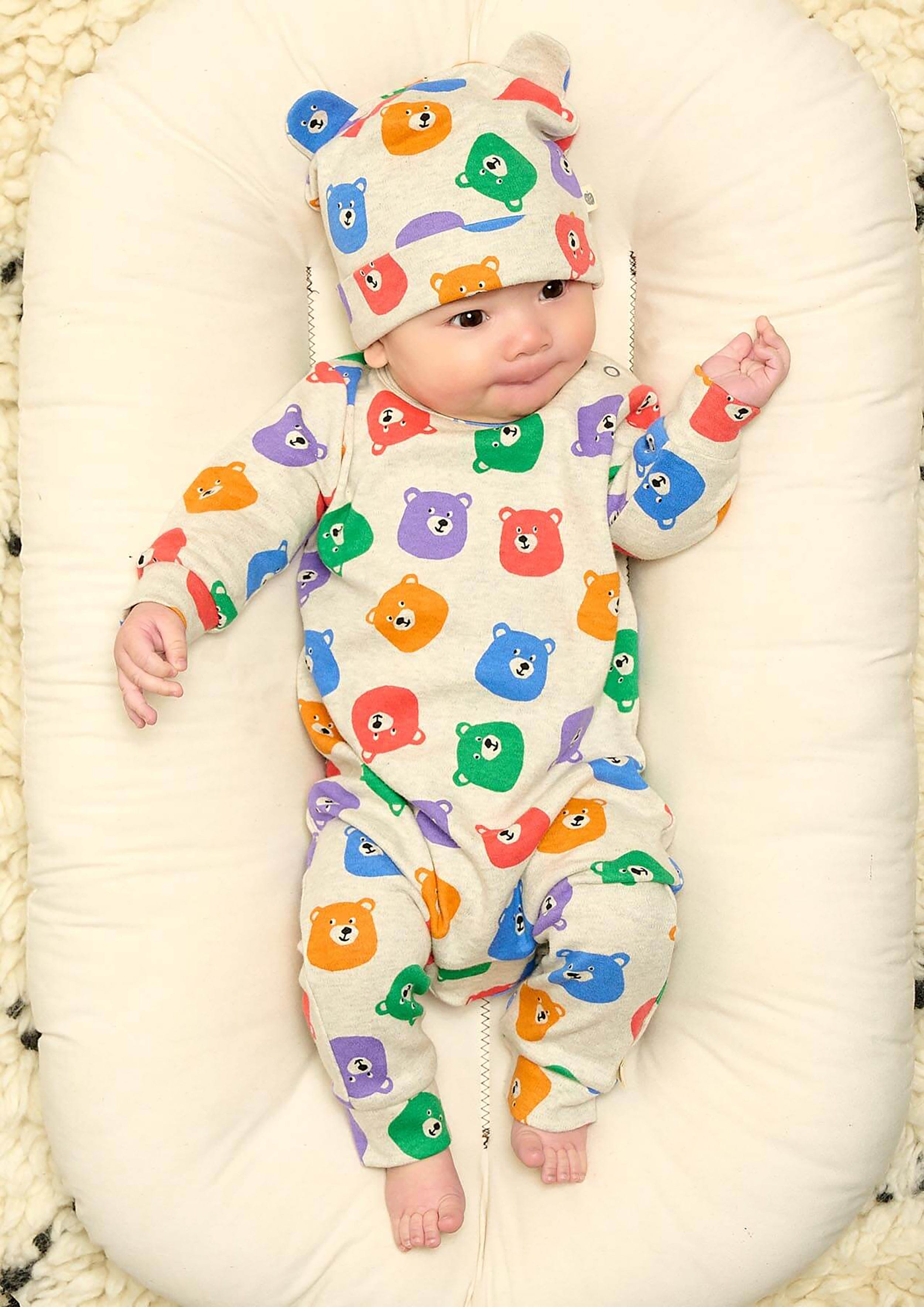 The Bonnie Mob Baby Bears Print Hat With Ears in Multicolour