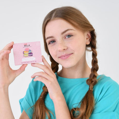 Miss Nella - Eye and Cheek Macaron 2-Piece Palette