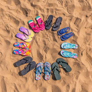 Legami - Size 32/33 Kids Shark Flip Flops