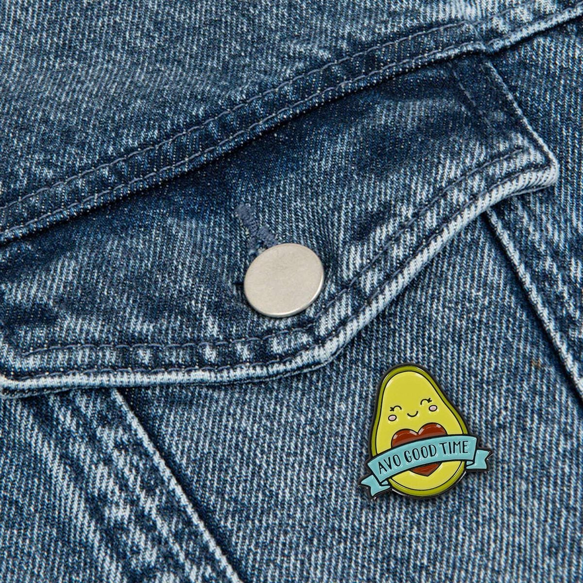 Legami - Avokado Enamel Metal Pin - Pin Your Style!
