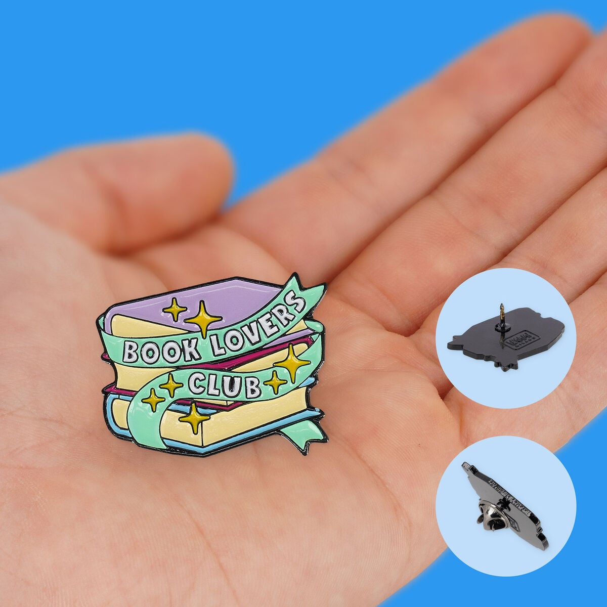 Legami - Kitap Lover Enamel Metal Pin - Pin Your Style!