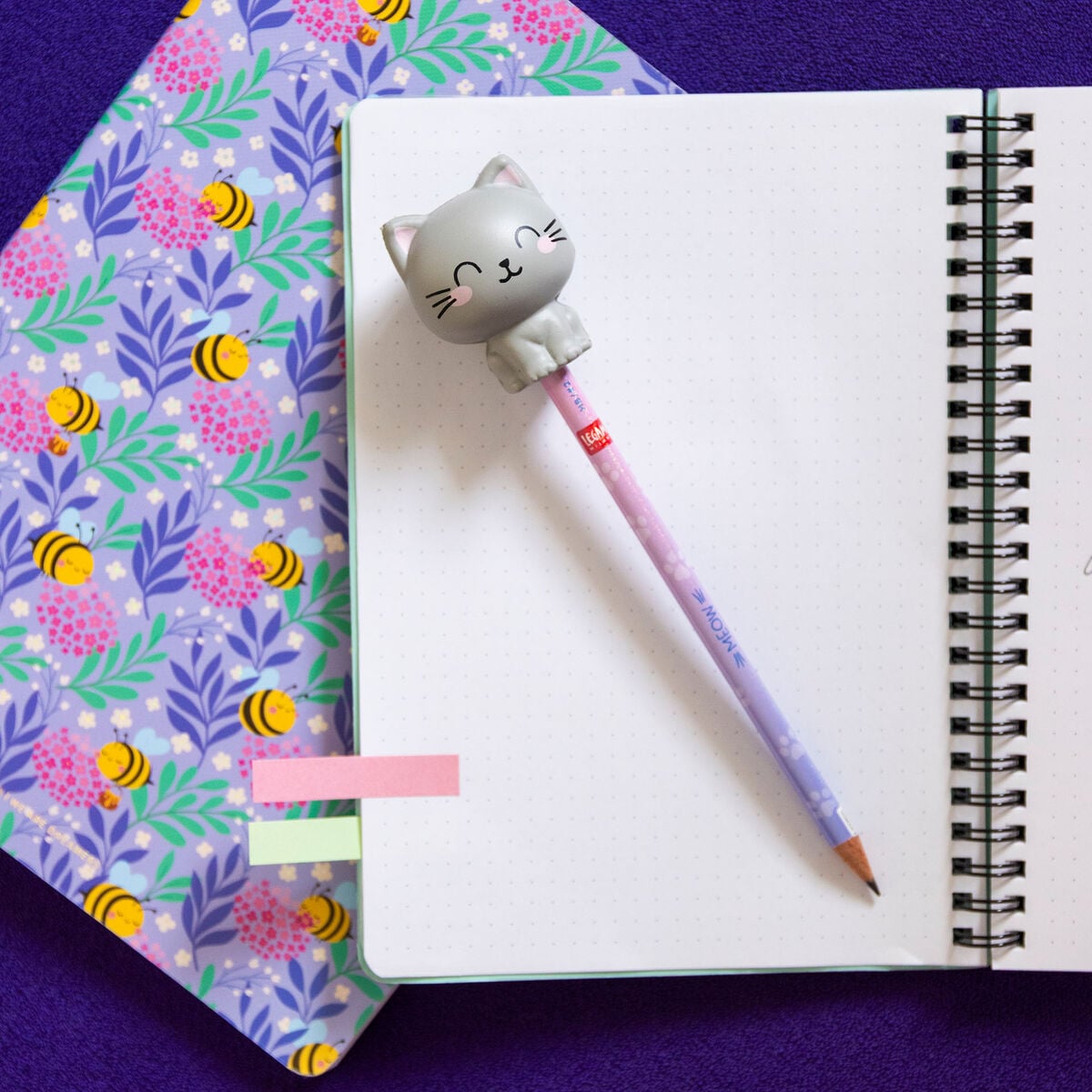 Legami - Pencil with Squishy Kitty "Be Curious" - Squishies