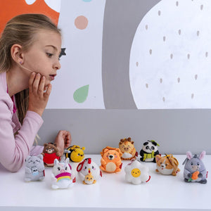 Legami - Bee Pelüş Oyuncak Anahtarlık - Tiny Süper Yumuşak!