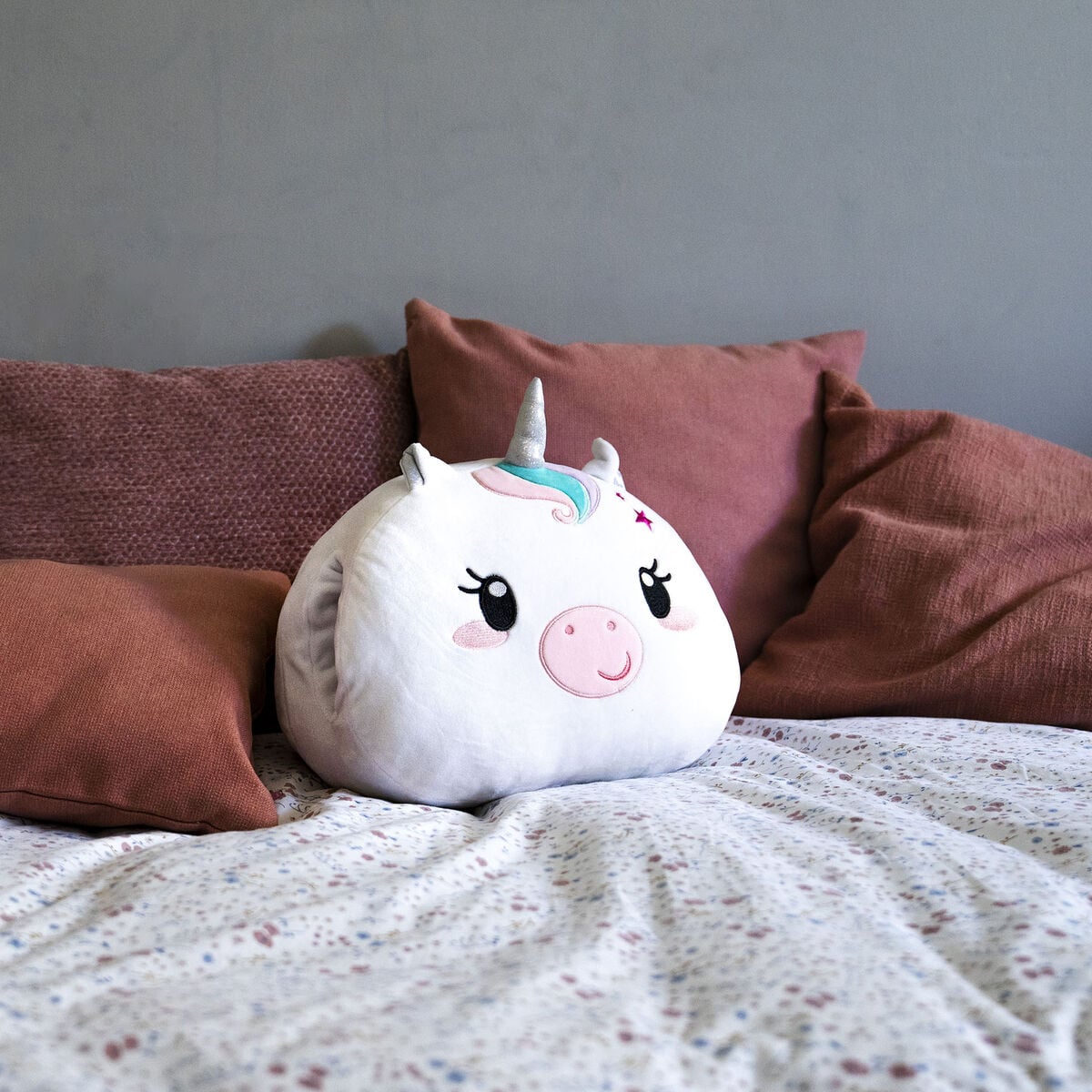 Legami - Unicorn Pillow - Super Soft!