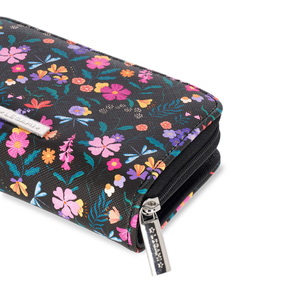 Legami - Wildflowers Wallet - What a Cute Wallet!