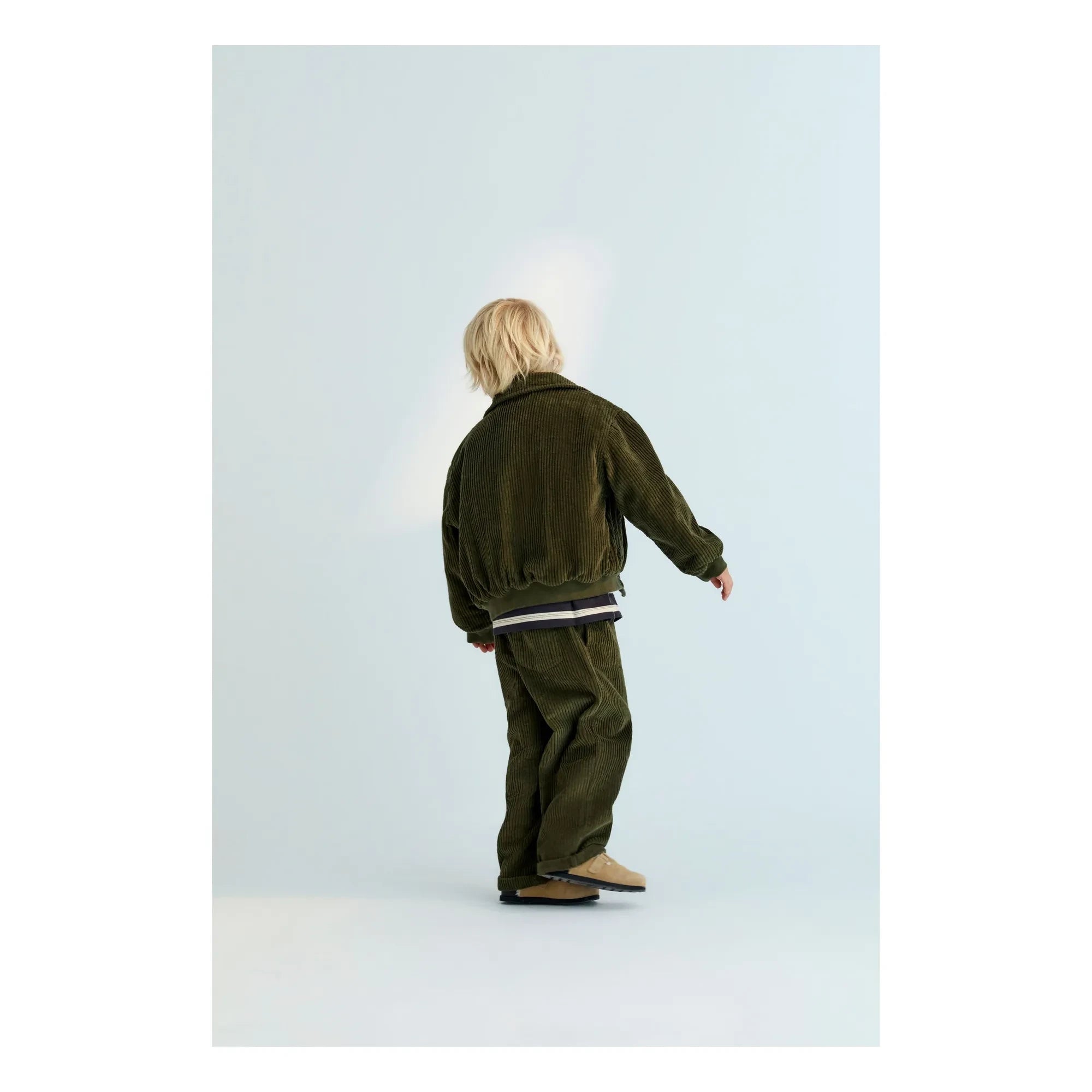 the new society - Mikel Velvet Bomber | Dark Green