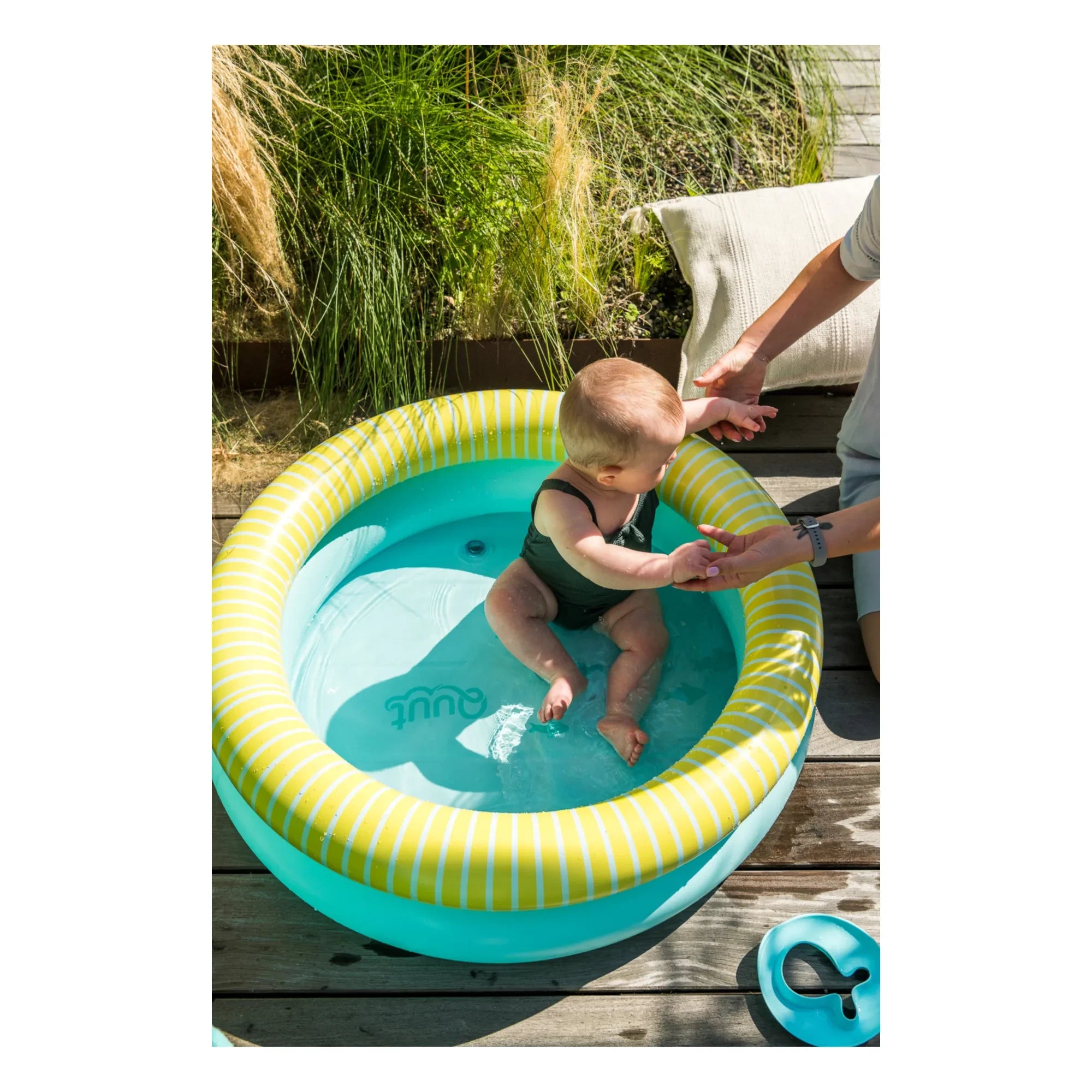 Quut - Blue Banana Inflatable Pool