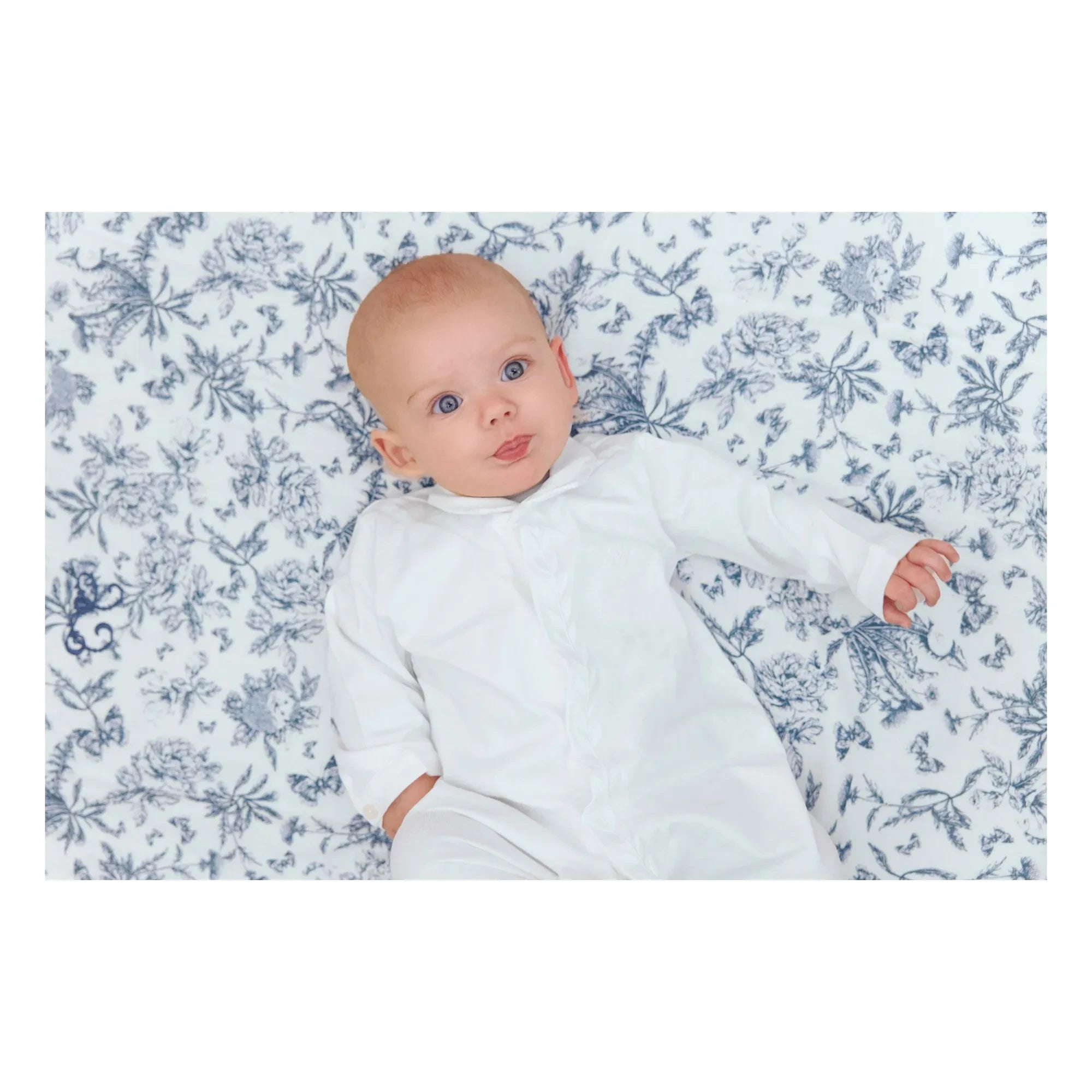 Tartine et Chocolat - Navy blue Toile de Jouy blanket
