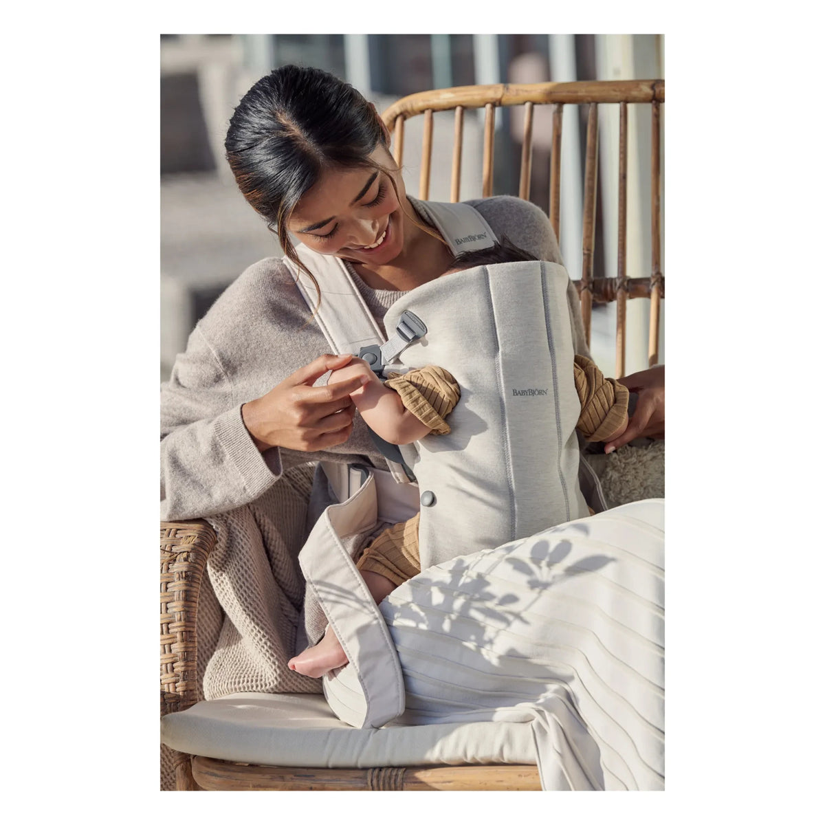 BabyBjörn - Mini 3D Jersey Baby Carrier | Ecru