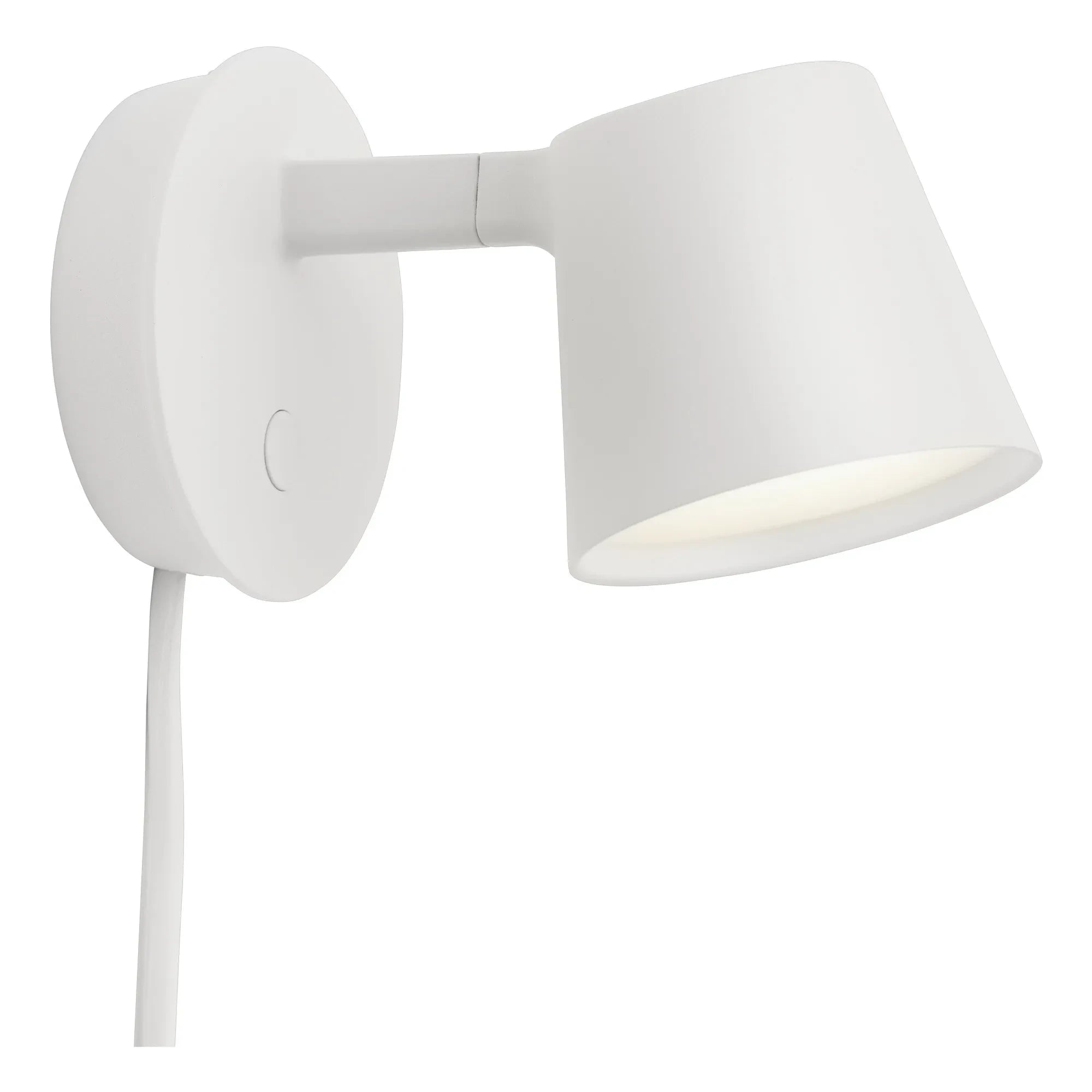 Muuto - Edge Wall Lamp | White