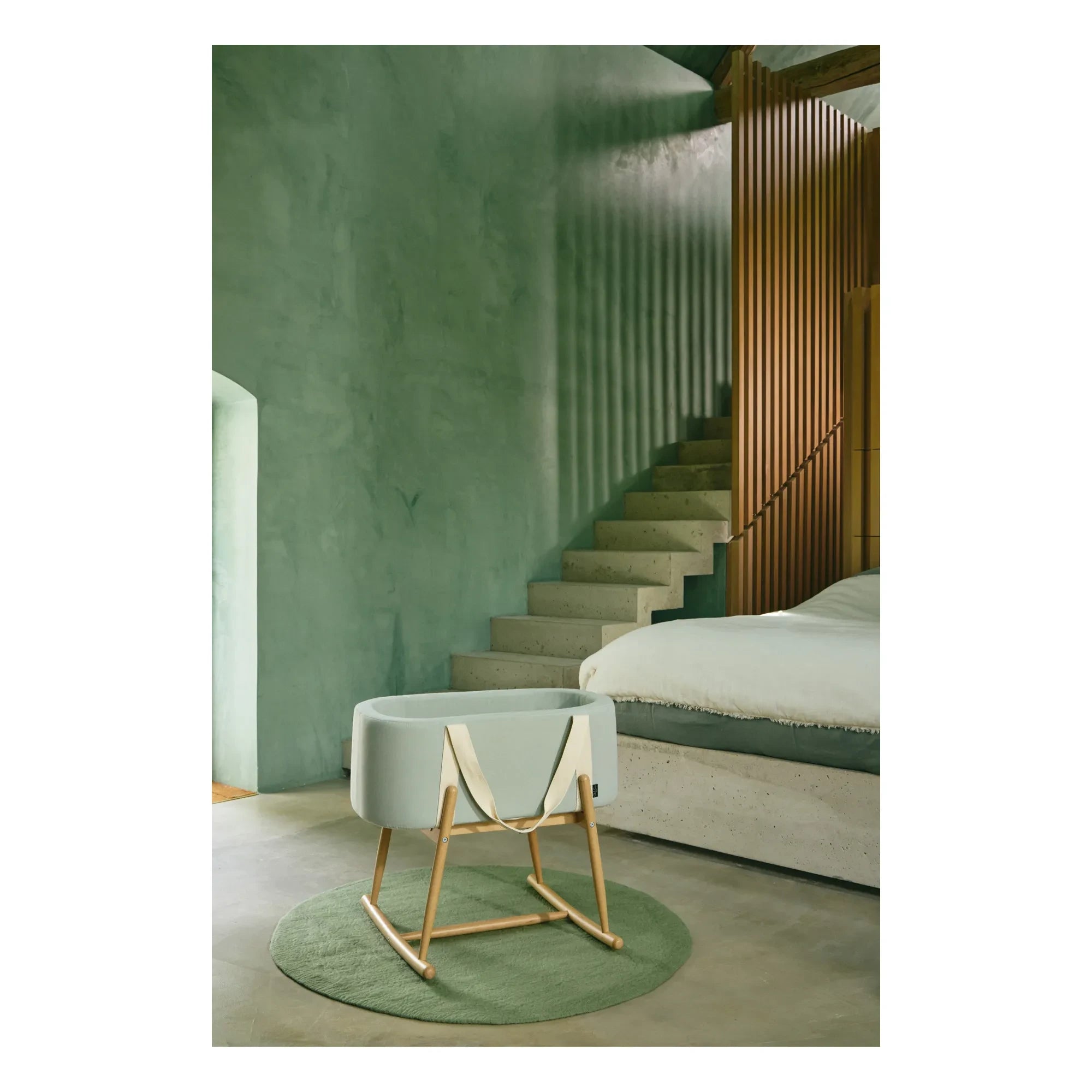 Charlie Crane - Kuko Moses Swinging Table for Basket