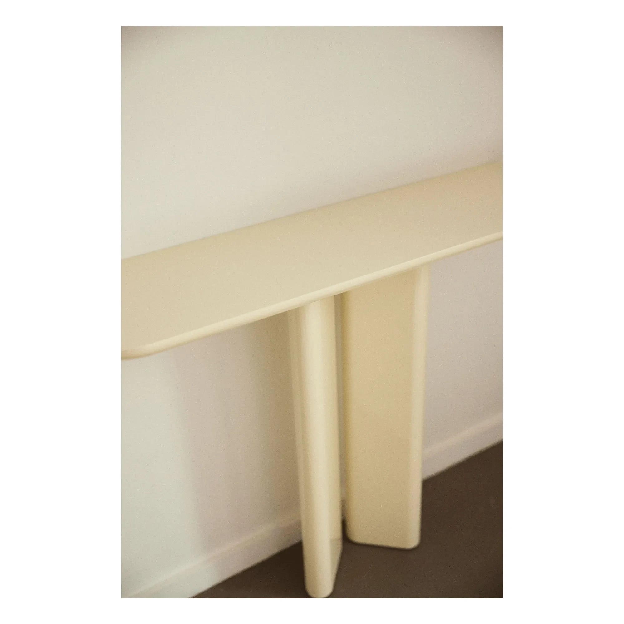 Gabrielle Paris - Lake Polished Wooden Console | Cream