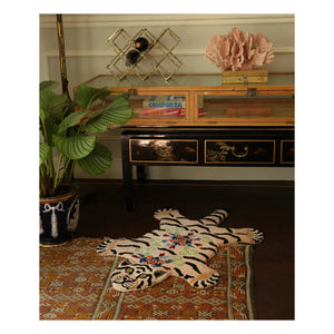 Doing Goods - Mahee Majestic Wool Tiger Rug | Peach