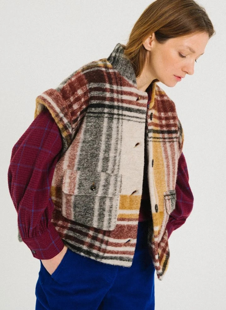 Tinsels - Sleeveless Jacket | Burgundy