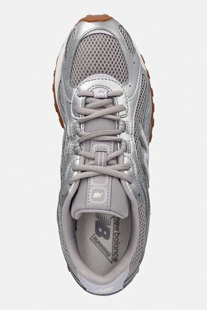 New Balance 204 kadın spor ayakkabı
