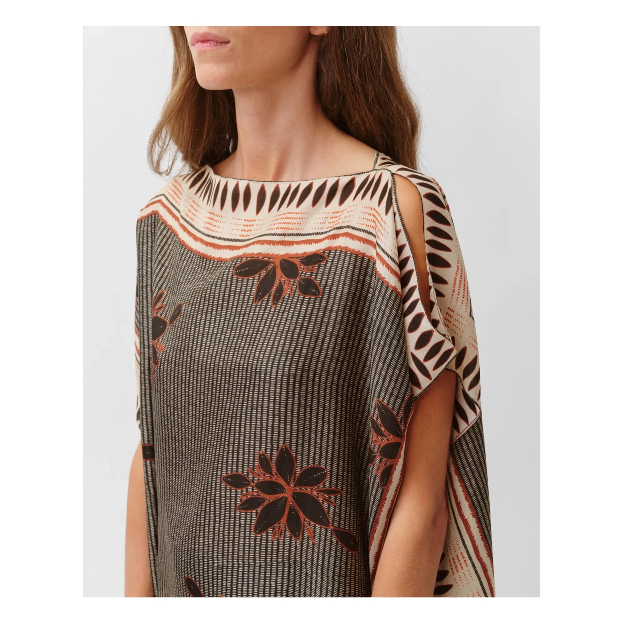 Diega - Tafeo Silk Top | Ecru