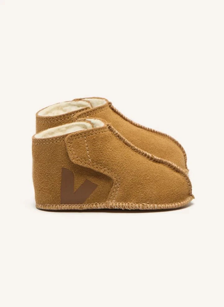 Veja - Orso Suede High Top Sneakers | Camel