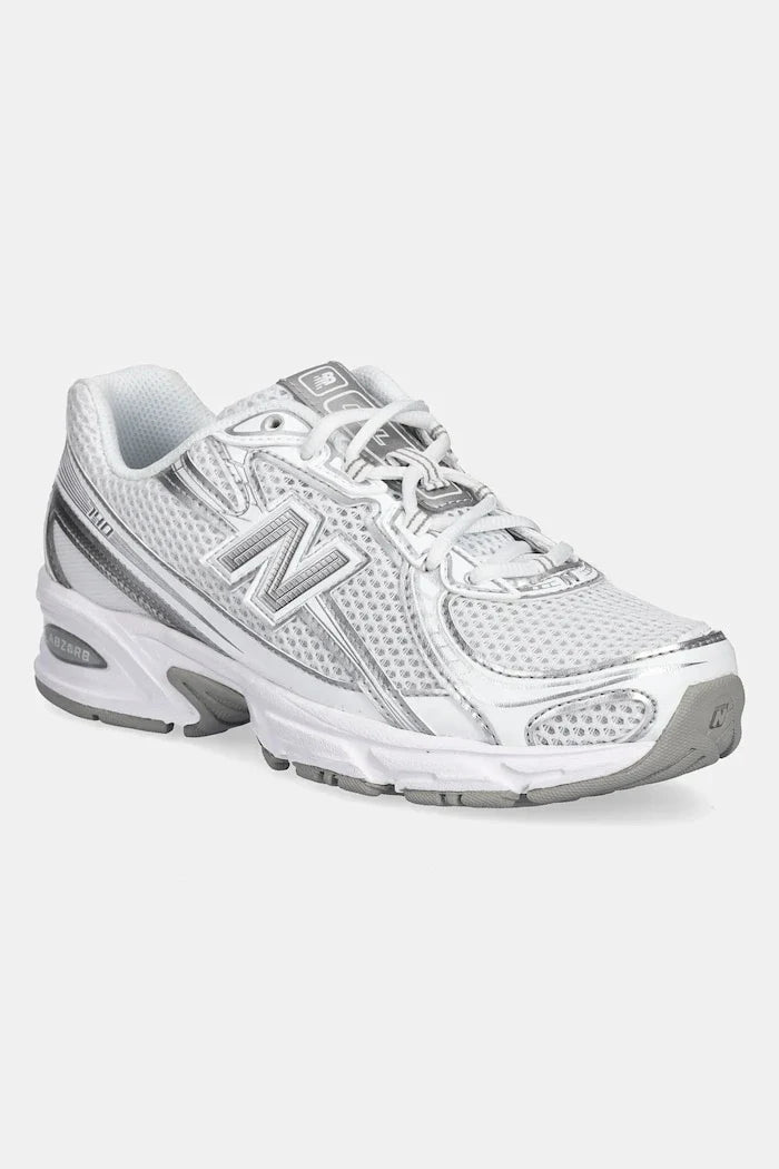 New Balance 740 Sneakers