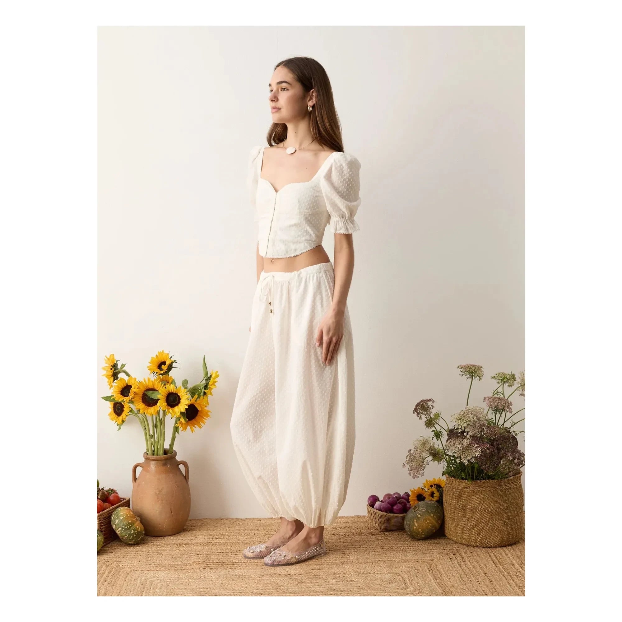 Boteh - Balloon Serenia Cotton Pants | White