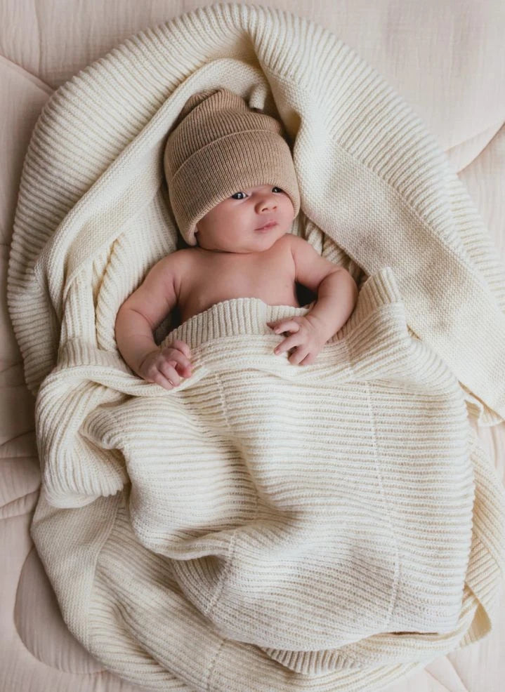 Hvid - Fonzie Merino Wool Baby Beanie | Sand