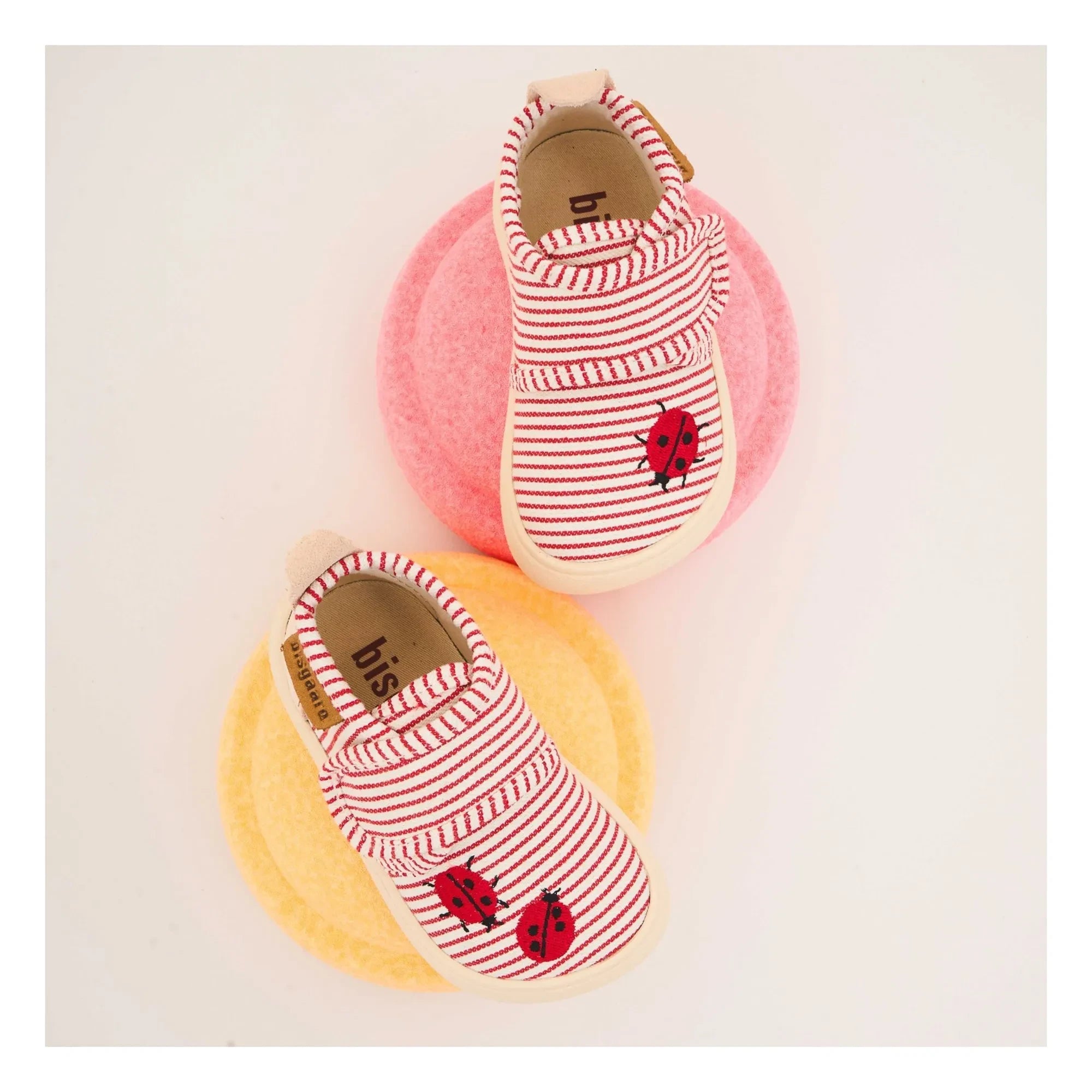 bisgaard - Ladybug Striped Scratching Slippers | Red