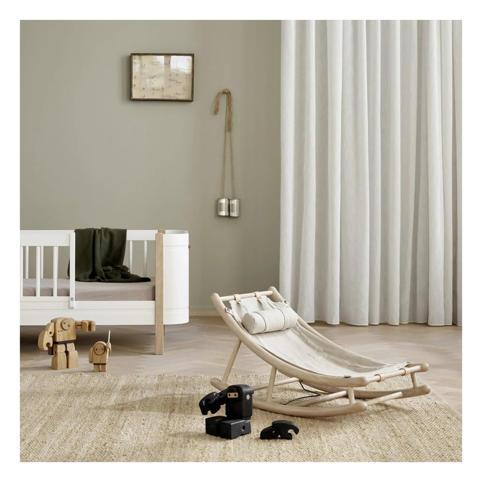 Oliver Furniture - Yürümeye Başlayan Çocuk Rocker Koltuk Minderi